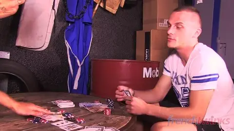 Paga il suo debito scopando