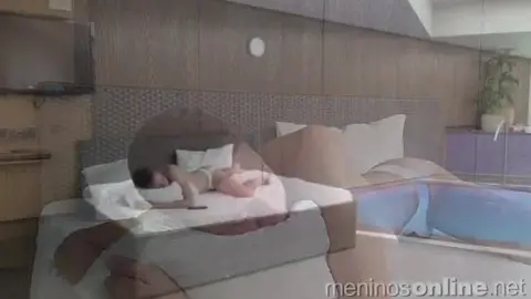 Twink sottomesso in jockstrap usato come troia