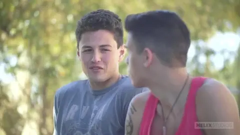 Hard to resist these two horny American boys