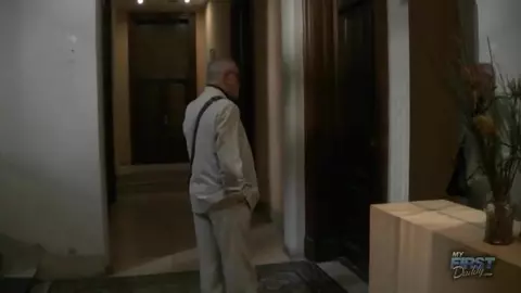 18-летний гопник трахается со стариком 60 лет