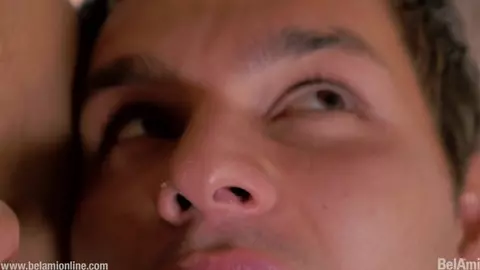 Der fleißige Marc Ruffalo wird von Jean-Luc Bisset hart gefickt