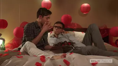 Sverginamento gay per San Valentino