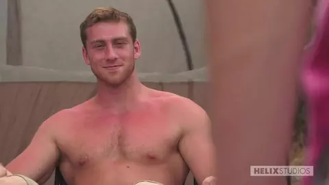 Follando en una tienda - HelixStudio