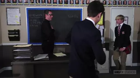 Il nuovo ragazzo della classe