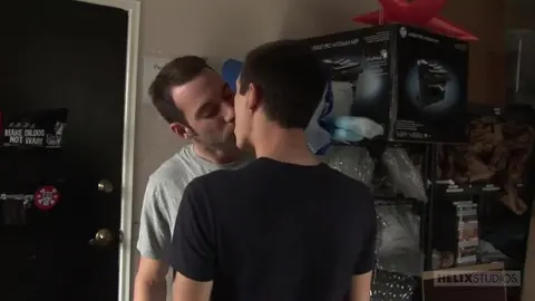 Nunca levou uma rola tão grande no cu