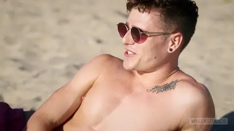Anal im Doggy-Style nach dem Strand