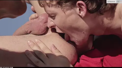 Un agujero para tomar y lamer