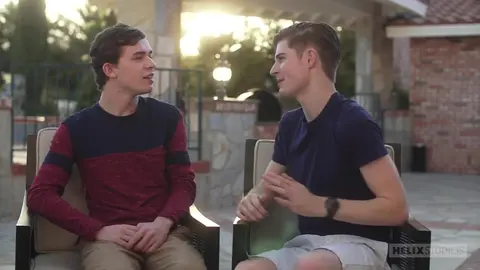 Il debutto di Collin Adams nel porno - Travis Berkley & Collin Adams