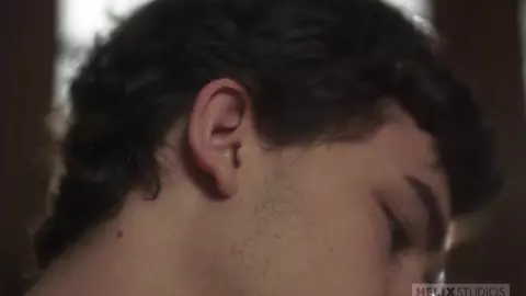 Da solo con Collin Adams