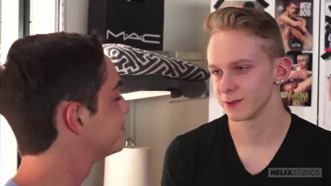 La prima volta di Nathan Reed - Grayson Lange & Nathan Reed