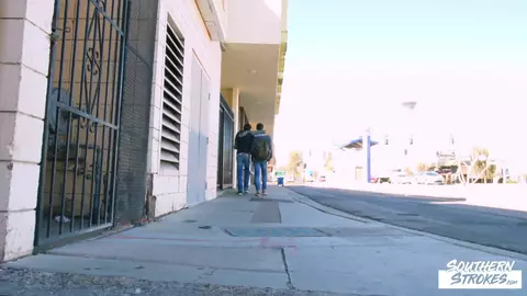 Momento de fraqueza - Aiden Ward & Grayson Lange