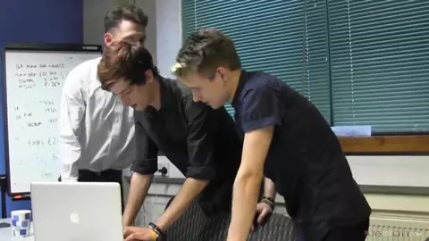 I tirocinanti scopano! - Kamyk Walker, Oscar Roberts & Cody Reed