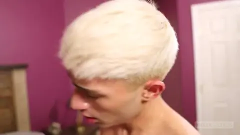 A primeira vez de Anthony Valentine - Garrett Kinsley & Anthony Valentine