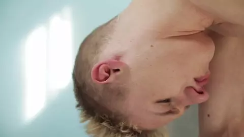 Пасхальные зайцы 2019 - Rob Bisset, Lior Hod