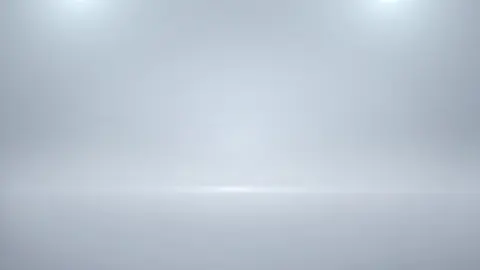 Flip-fuck e sborra in faccia al campo scout