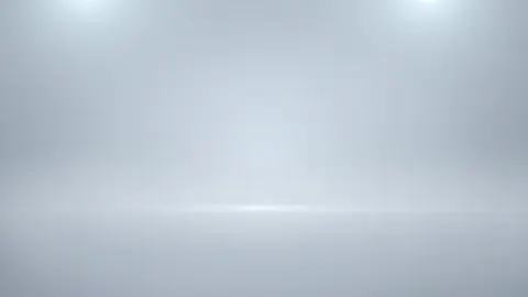 Вылижи мне жопу в кустах