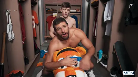 SWCollegeBoys & TexasGymJock Raw Hookup