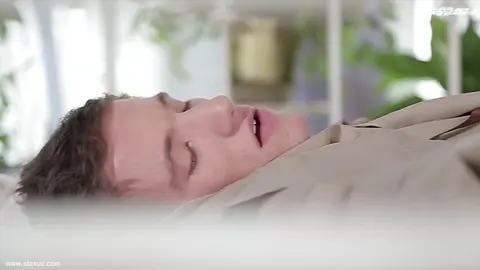 Machote versátil estrena a un principiante