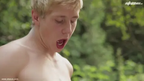 Без гандона на природе