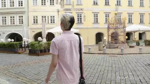 Jake Hunter, il ben dotato, ha un appuntamento con il bel ragazzo Mark Troy