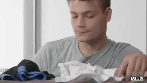 Ryan Bailey sai do armário por Malik Delgaty