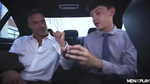 Topa tudo por um aumento — Edward Terrant & Manuel Skye