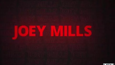 Notte in campeggio — Joey Mills & Troye Dean