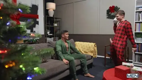 Caught by parents - Damian Night & Jake Preston