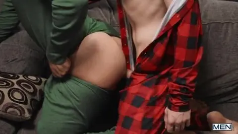 Colto in flagrante dai suoi genitori - Damian Night & Jake Preston