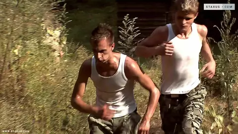 Du bist bei der Armee, wow! (Sz.2)