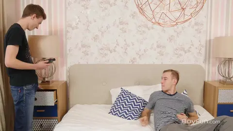 Casper Ivarsson и Sammy Trakuza