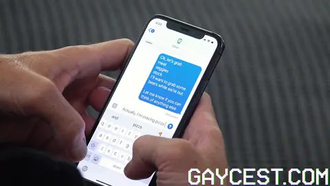 FAMILY HOLIDAY TRADITION Episode 5 - Texting Mishap