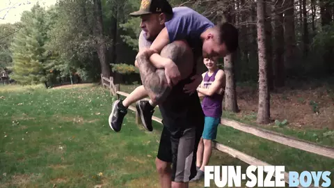 IAN Episode 1 - Personal Trainer Shower