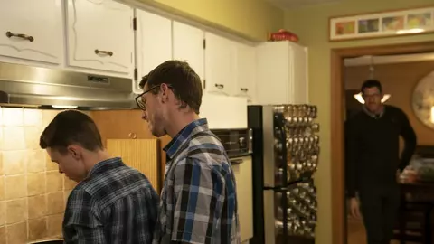 DADDY'S LITTLE BOY Episode 6 - Thanksgiving Family Fun