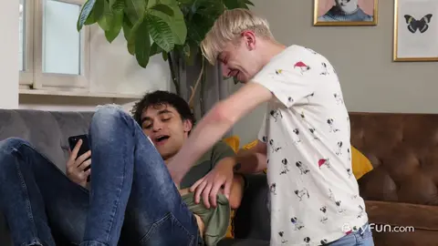 Берт любит твинов