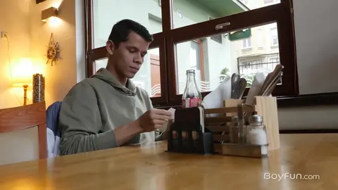 Andy Reyes  Ollie Barn