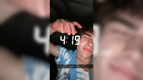 Tiktoker “Kade.N” Jerk Off compilation