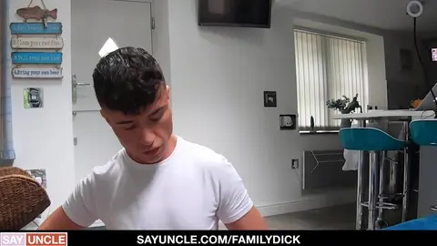 Masaje de pies (James Keresford, Kendrick Thomas)