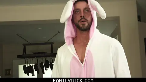 Kinky Step Dad Ch 1: Caccia alle uova di Pasqua (Jace Madden, Johnny Ford)