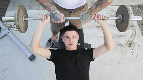 Country Daddy Ch 2: La spia dello spogliatoio (Jake Dixon, Dylan Hayes)