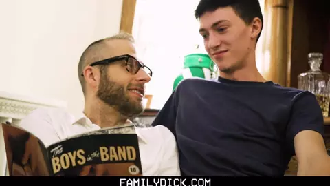 Dad&rsquo;s Man Cave Chapter 1: The Apple Of His Eye (Joel Someone, Kurt Niles)