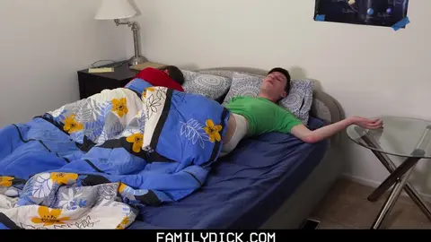 Kissing Cousins Chapter 3: My Cousin';s Secret