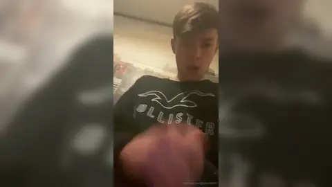 Сперма в стакан — Gaytwink0001