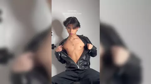 Derekpalacioss Strips & Jerks