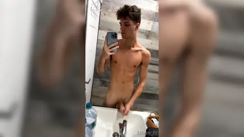 Tutto il mio sperma sprecato — p.2 — Ethan