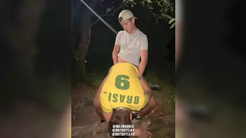 Mamada nel campo → raw