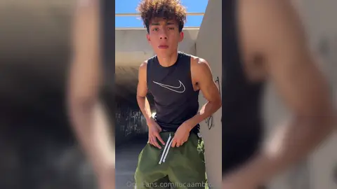 Faz de mim o que quiser — Luca Ambrose