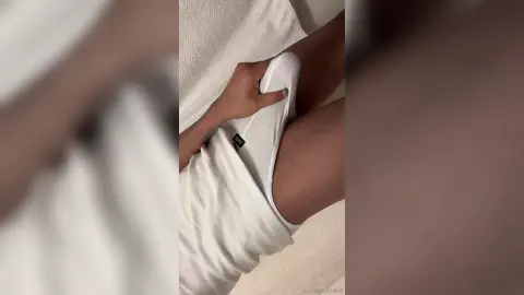 Достаточно большой? — Luca Ambrose