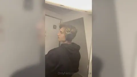 Flight Mode — Valentin