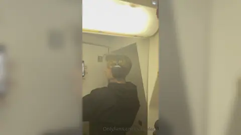 Flight Mode — Valentin